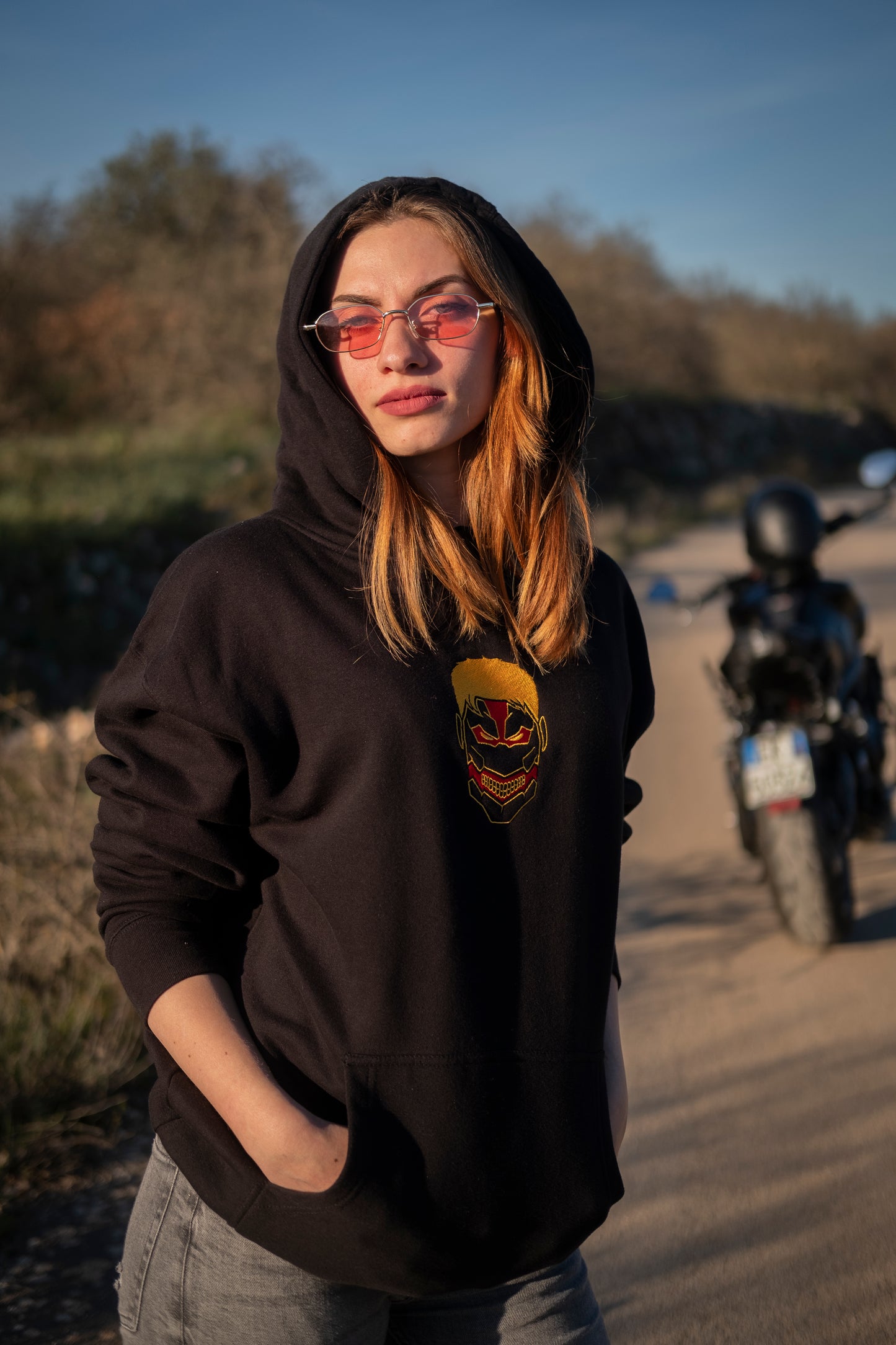 La Corazza | Felpa Premium con Ricamo | Unisex